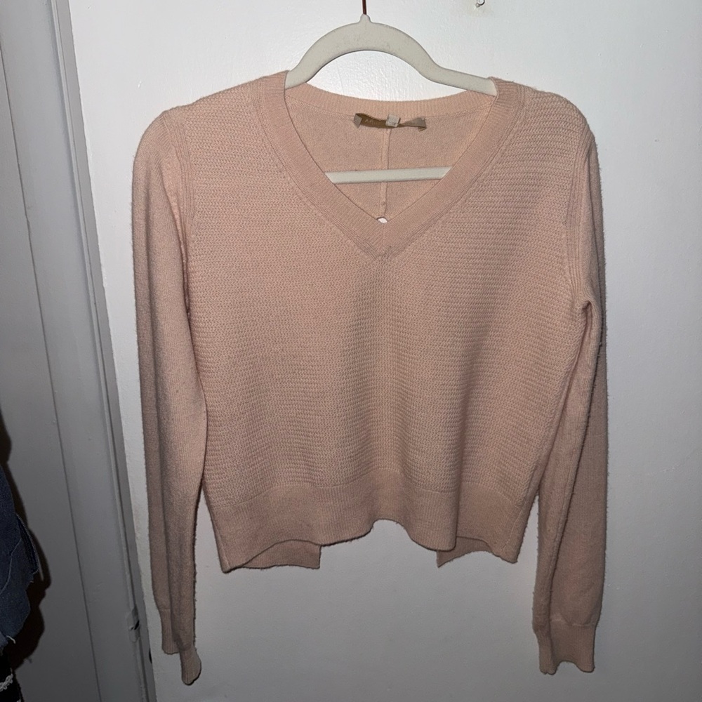 Vanessa Bruno | 50% Cashmere Soft Pink V-Neck Sweater